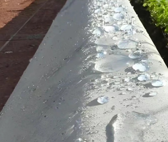 龙山硅烷浸渍涂料在混凝土保护中的应用